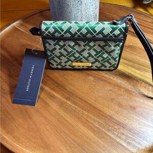 Tommy Hilfiger Green Wristlet